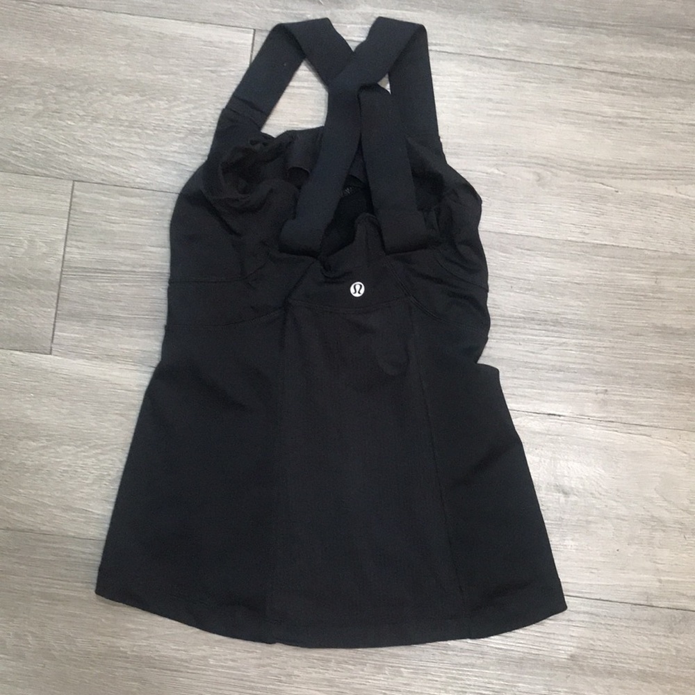 Lululemon Black Mesh Back Crisscross Strap Adjustable Bra Tank Top size 4